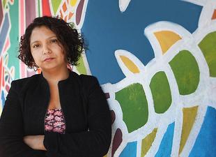 Claudia Zapata: “El neoliberalismo nos quitó la memoria de la violencia política”